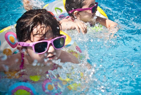 5 Tips  How to teach your Child to Swim