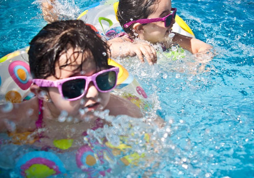5 Tips  How to teach your Child to Swim